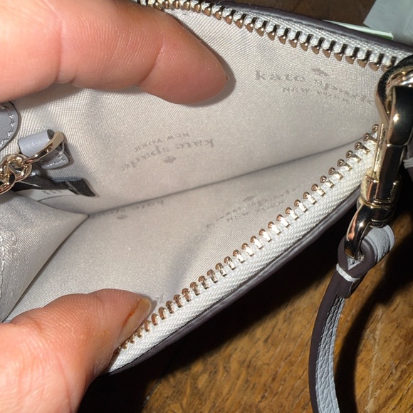 •KATE SPADE•NWT MOUNTAIN GRAY & WHITE COLORBLOCK LENA SMALL CARD HOLDER WRISTLET - Picture 8 of 9